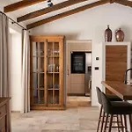 Вилла Olive View Тар