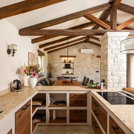 Olive View Villa