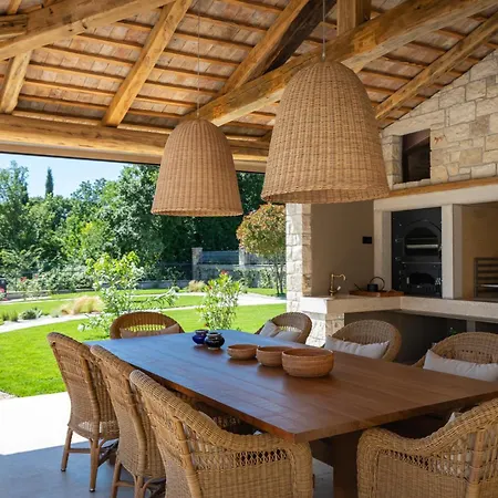 Olive View Villa